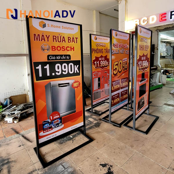 Standee chân sắt 80x200cm