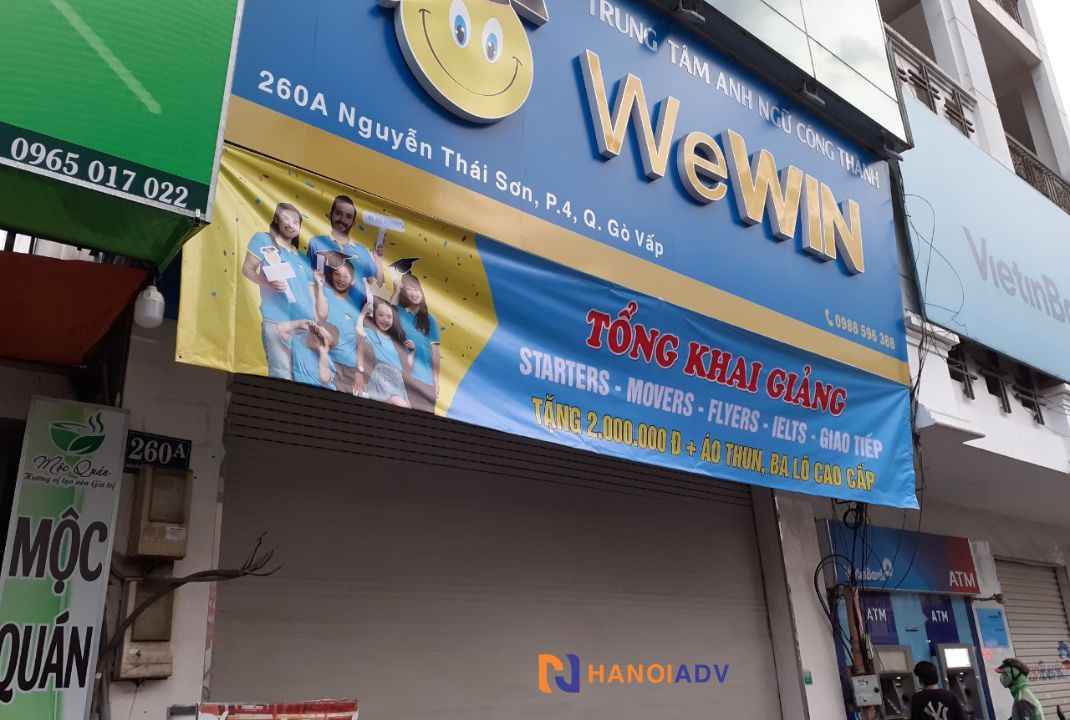 Bạt hiflex là loại phổ biến được dùng nhiều nhất để in poster, banner, background, bảng quảng cáo khổ lớn ngoài trời