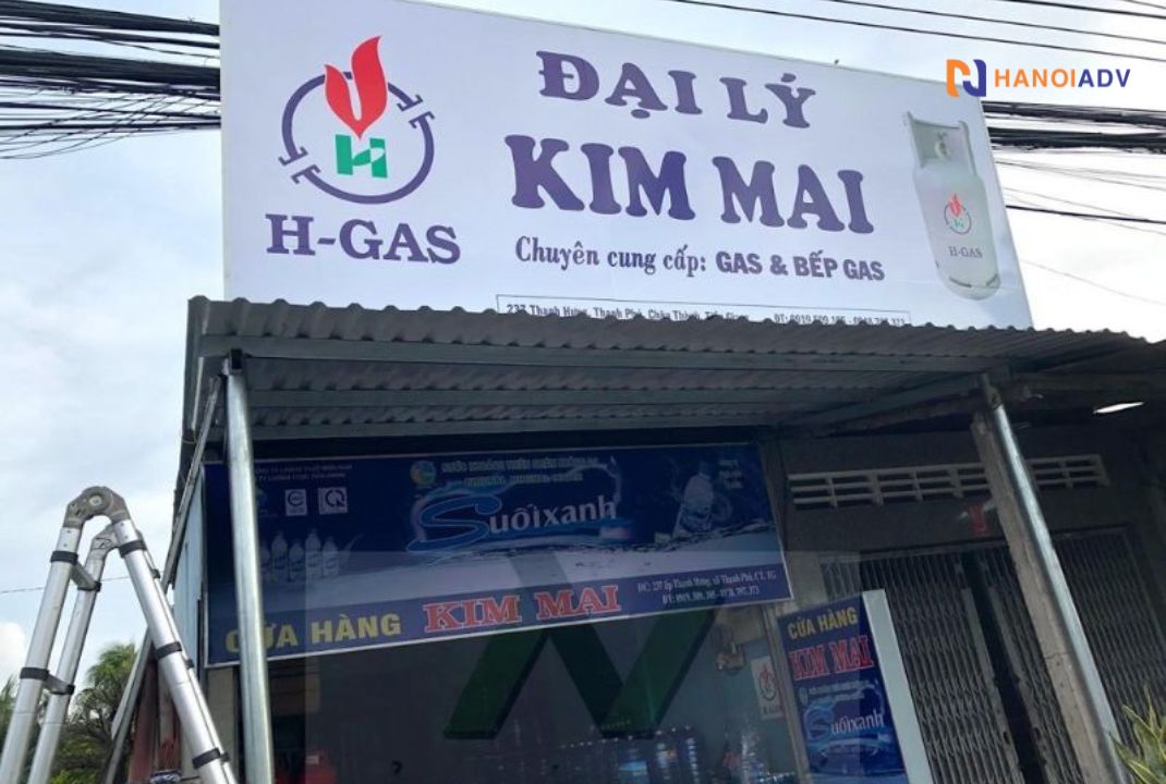 Bảng hiệu cửa hàng Gas giúp thu hút sự chú ý của khách hàng