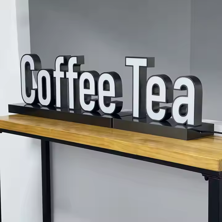 Biển hiệu quán cà phê khi chưa có đèn Led
