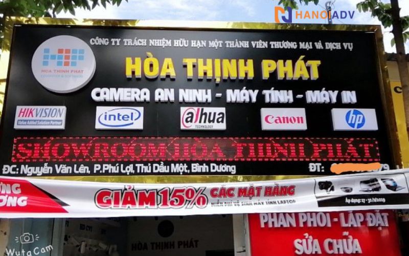 Biển quảng cáo alu, chữ mica cửa hàng Hoà Thịnh Phát