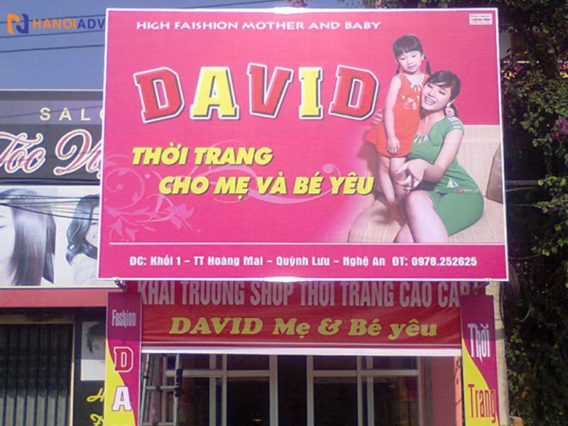 Giá thành rẻ – phù hợp mọi quy mô shopDễ đầu tư khi mới mở shop hoặc cần đổi chương trình liên tục (sale, clearance, về mẫu mới…)