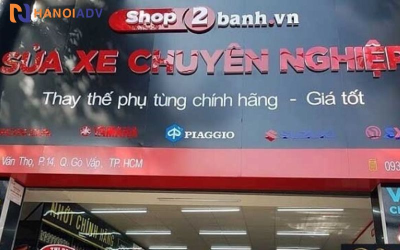 Alu + chữ nổi mica hoặc đèn LED: chuyên nghiệp, tăng độ uy tín với khách.