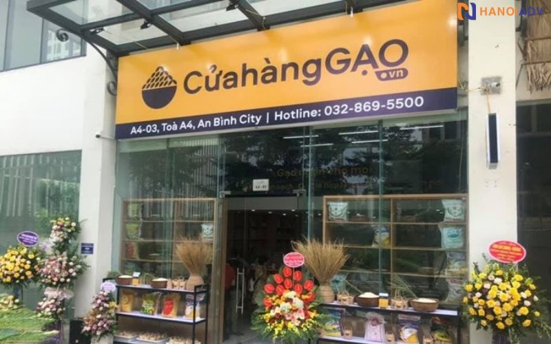 Phông chữ rõ nét, to – đậm – dễ nhìn từ xa.