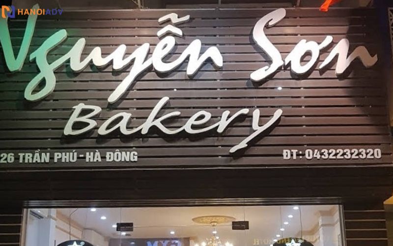 Font chữ mềm mại, bo tròn, dễ thương nếu là tiệm bánh sinh nhật – tiệm bánh ngọt.Font serif, sang trọng nếu là tiệm kiểu Âu hoặc bánh nghệ thuật.