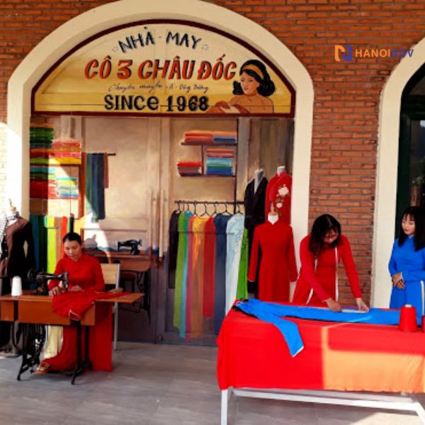 Biển quảng cáo cửa hàng may mặc - Sang trọng, thu hút