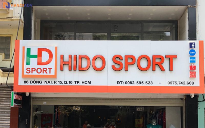 Duy trì vẻ chuyên nghiệp, hiện đại – phù hợp với thương hiệu thể thao chuyên nghiệp.