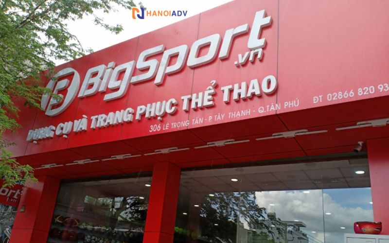Alu là hợp kim nhôm phủ nhựa, rất chắc chắn, chịu lực tốt.Thể hiện sự mạnh mẽ, bền bỉ – đúng tinh thần thể thao như gym, fitness, bóng đá, chạy bộ...


