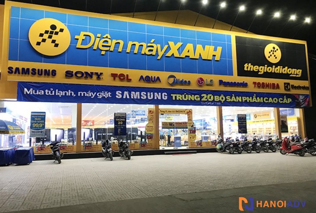 1 trong nhưng biển quảng cáo tạo nên thương hiệu của điện máy xanh