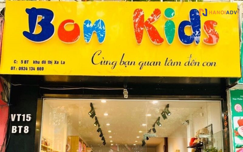 Phông chữ mềm mại, bo tròn, dễ đọc, phù hợp với đối tượng là mẹ bầu và các gia đình có trẻ nhỏ.