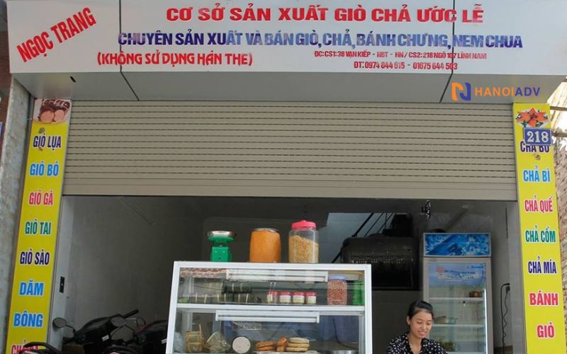 Phông chữ rõ nét – dễ đọc từ xa, có thể dùng chữ thư pháp hoặc truyền thống kết hợp hiện đại.
