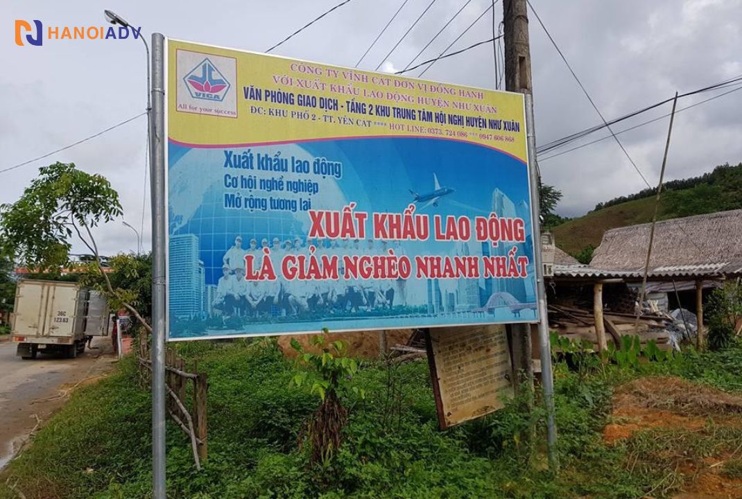 Khung nhôm chắc chắn phù hợp để ngoài trời