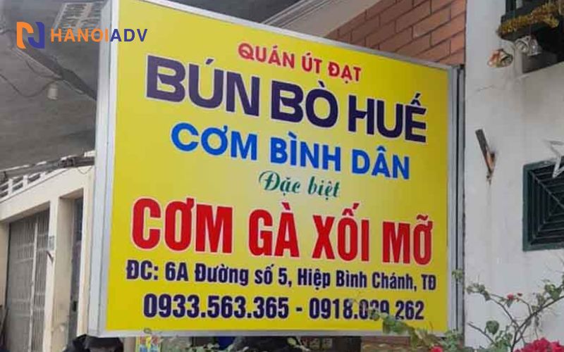 Bạt Hiflex in màu: chi phí rẻ, treo nhanh, bền ngoài trời