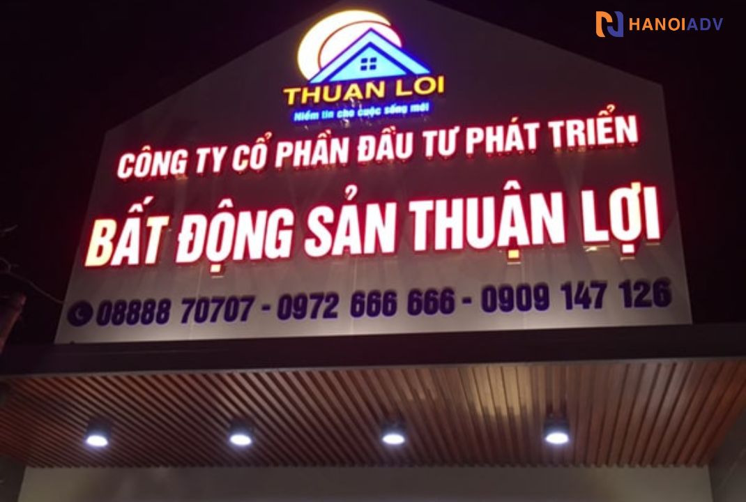 Chữ mica in nổi có đèn led bên trong thu hút vào ban đêm