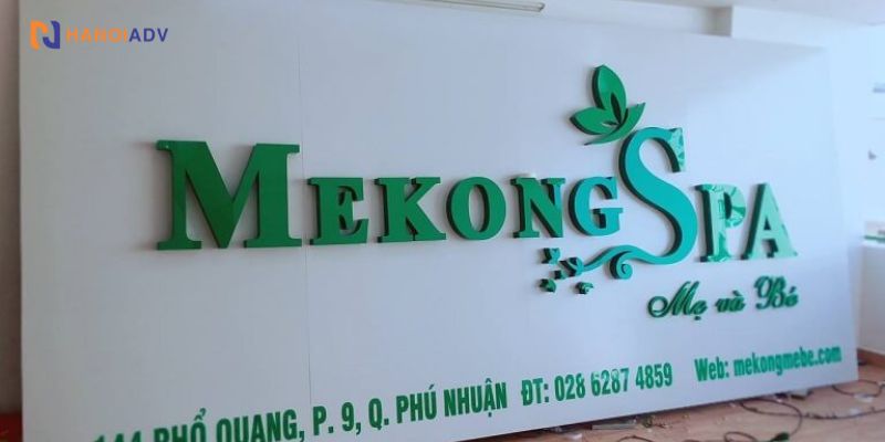 Bảng hiệu mica chữ nổi - Công cụ quảng cáo lý tưởng để xây dựng hình ảnh chuyên nghiệp