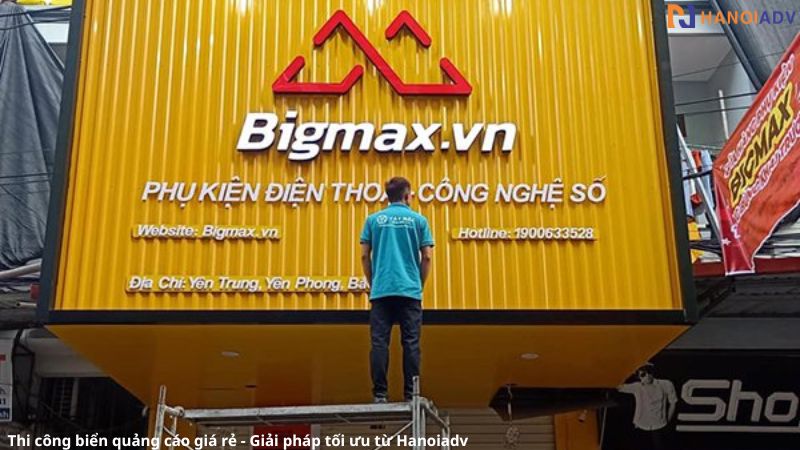 Thi công biển quảng cáo giá rẻ giúp tiết kiệm chi phí
