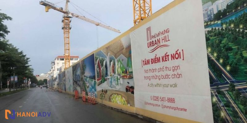 Đội ngũ chuyên nghiệp tại HanoiADV sẽ giúp bạn giải đáp mọi câu hỏi về bảng hiệu công trình xây dựng